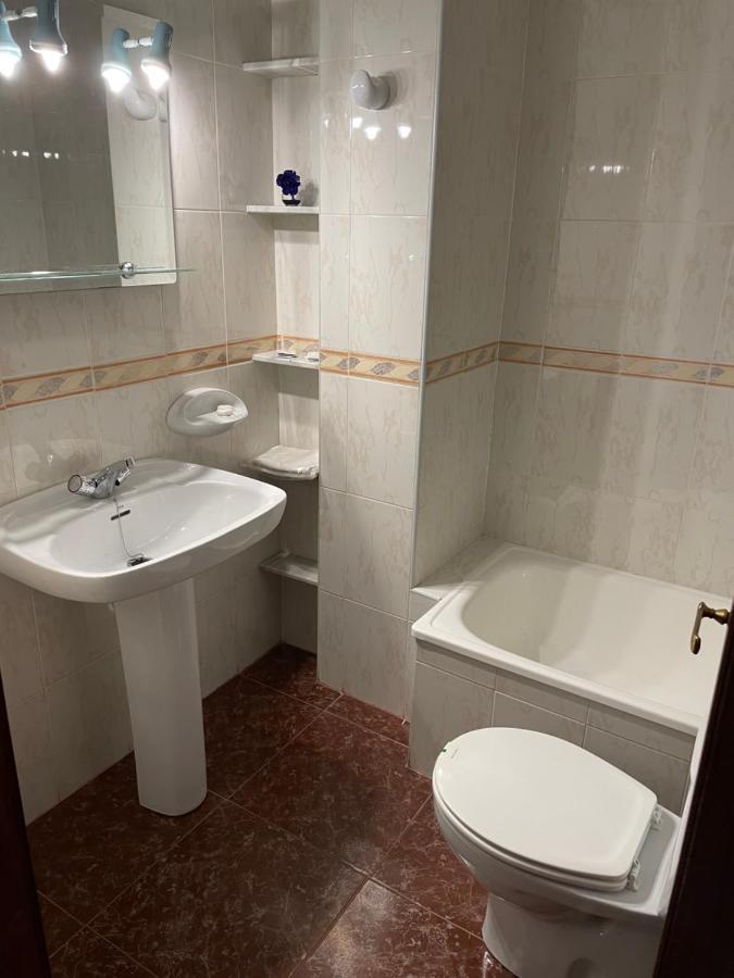 Hostal Parapanda Alomartes Zewnętrze zdjęcie